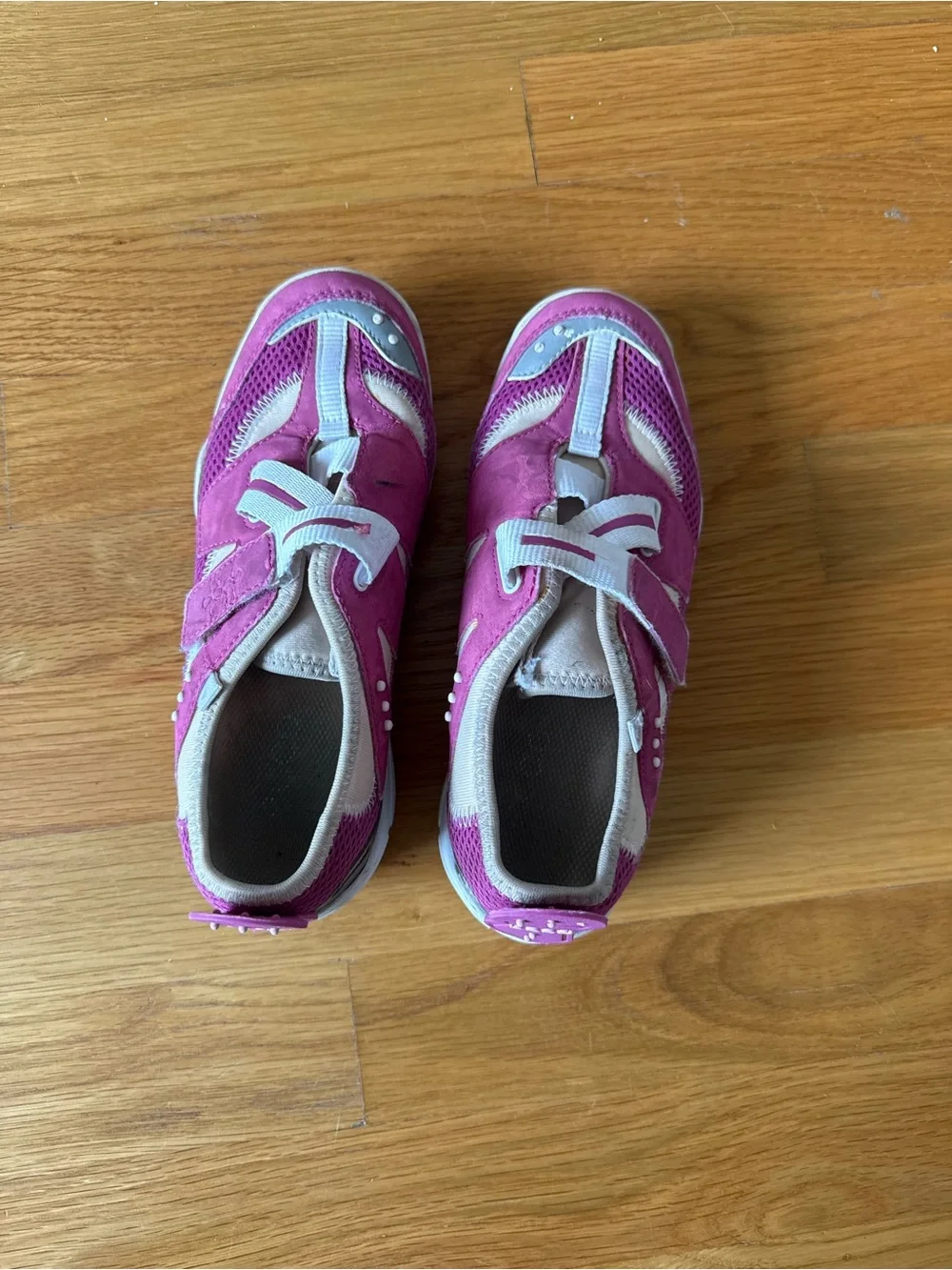 ECCO Girls Pink Athletic Velcro Sneakers